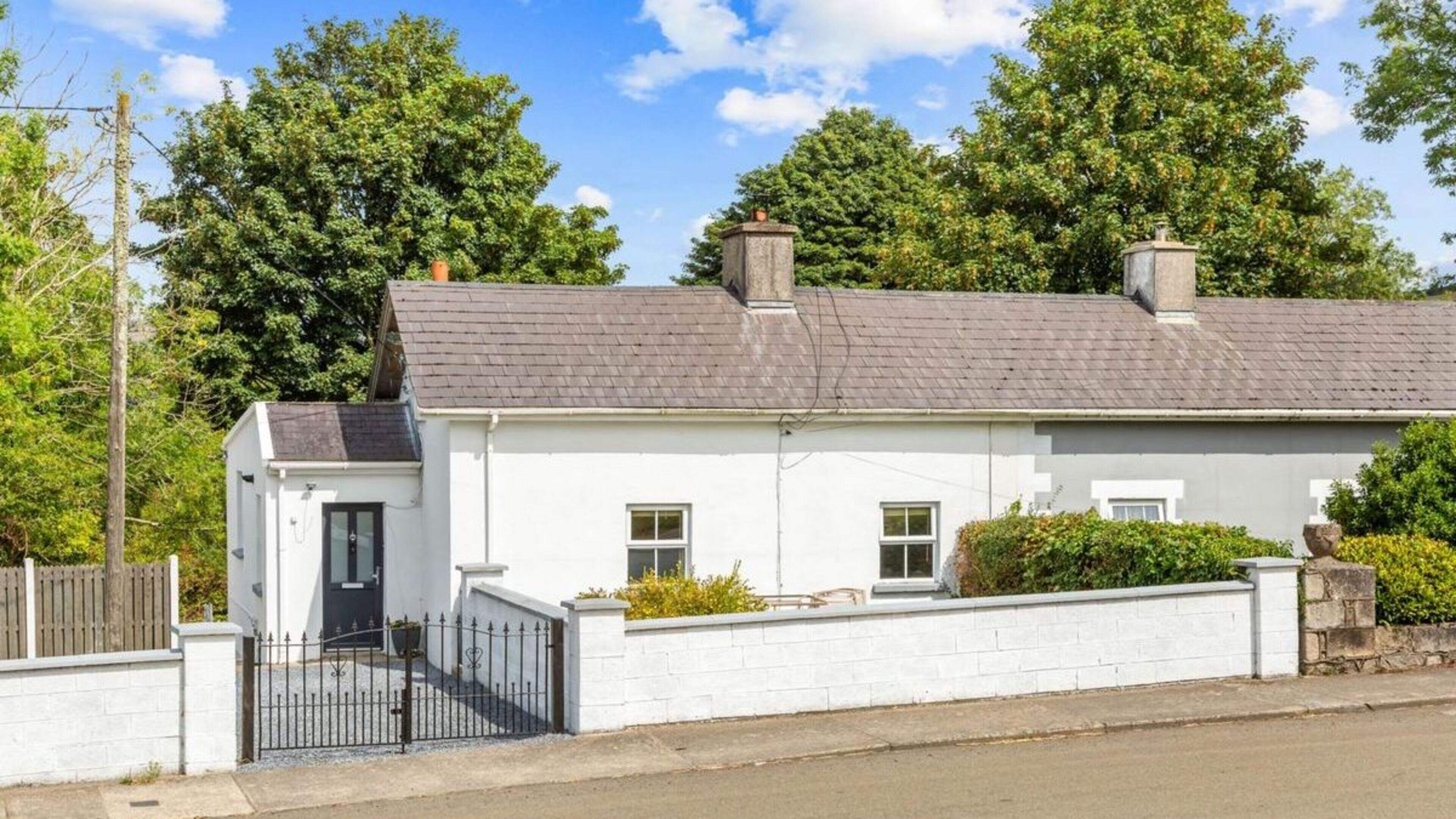 19th-century Wicklow cottage with four bedrooms hits market for €275,000
